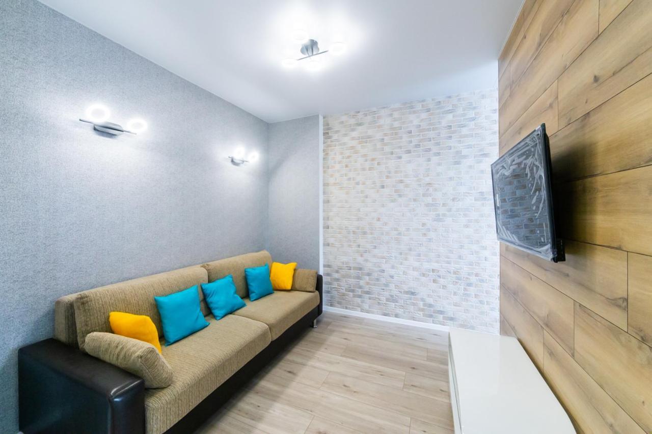 Premium Apartments Klimt On Picasso Boulevard ミンスク エクステリア 写真