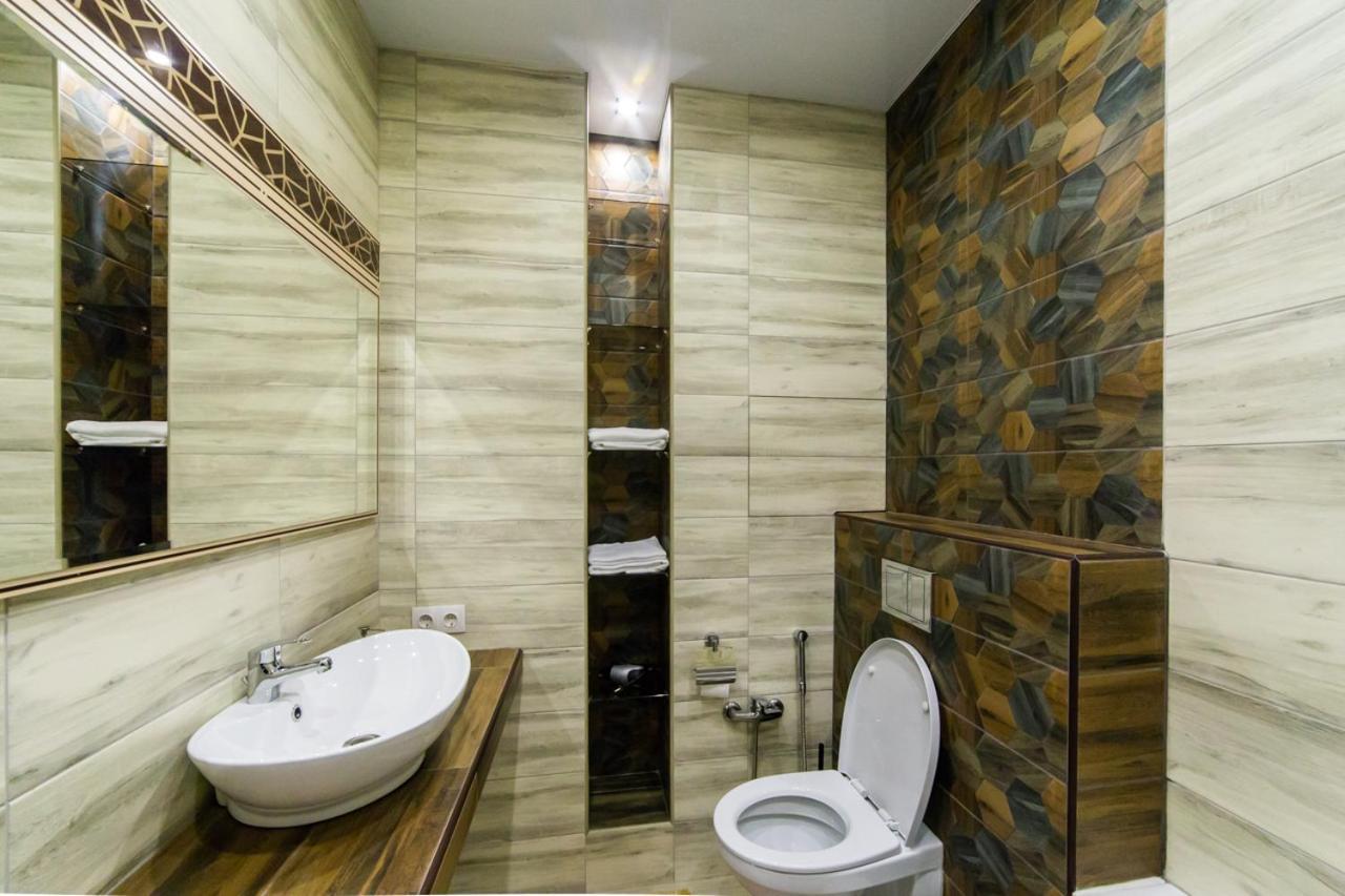 Premium Apartments Klimt On Picasso Boulevard ミンスク エクステリア 写真