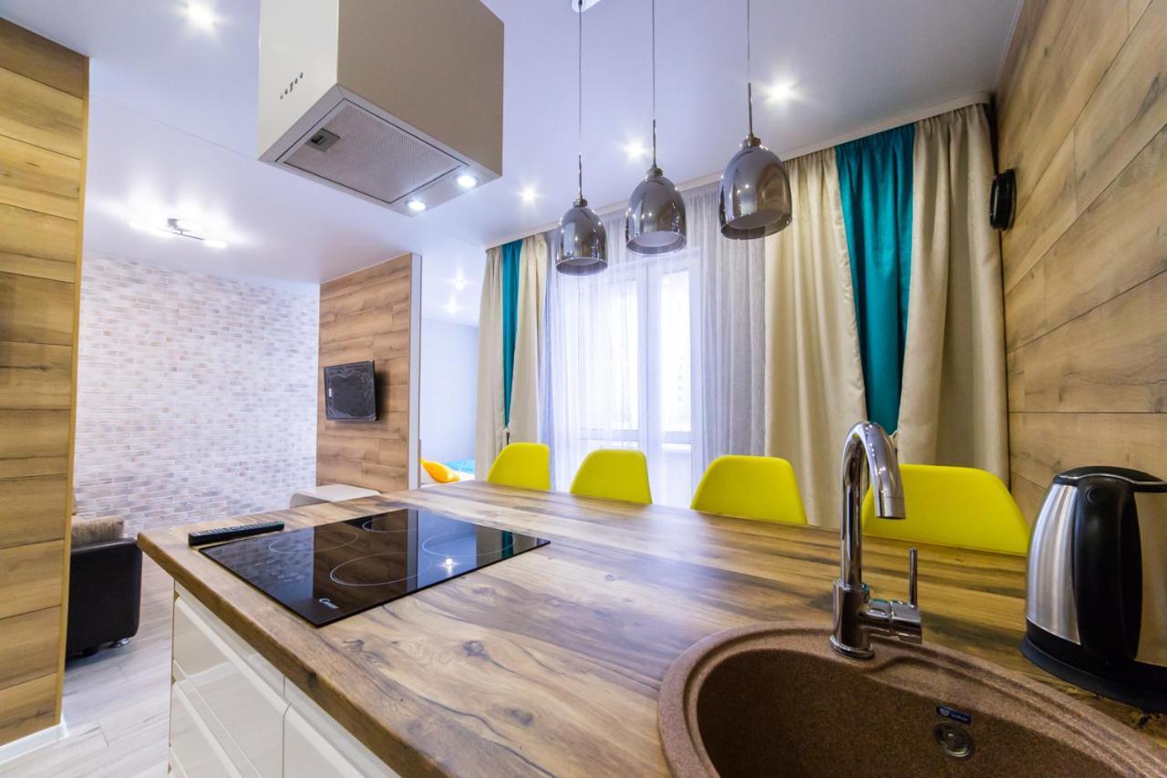 Premium Apartments Klimt On Picasso Boulevard ミンスク エクステリア 写真